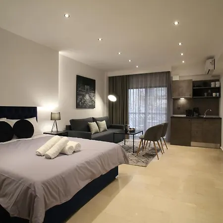 Zh Luxury Apartman *